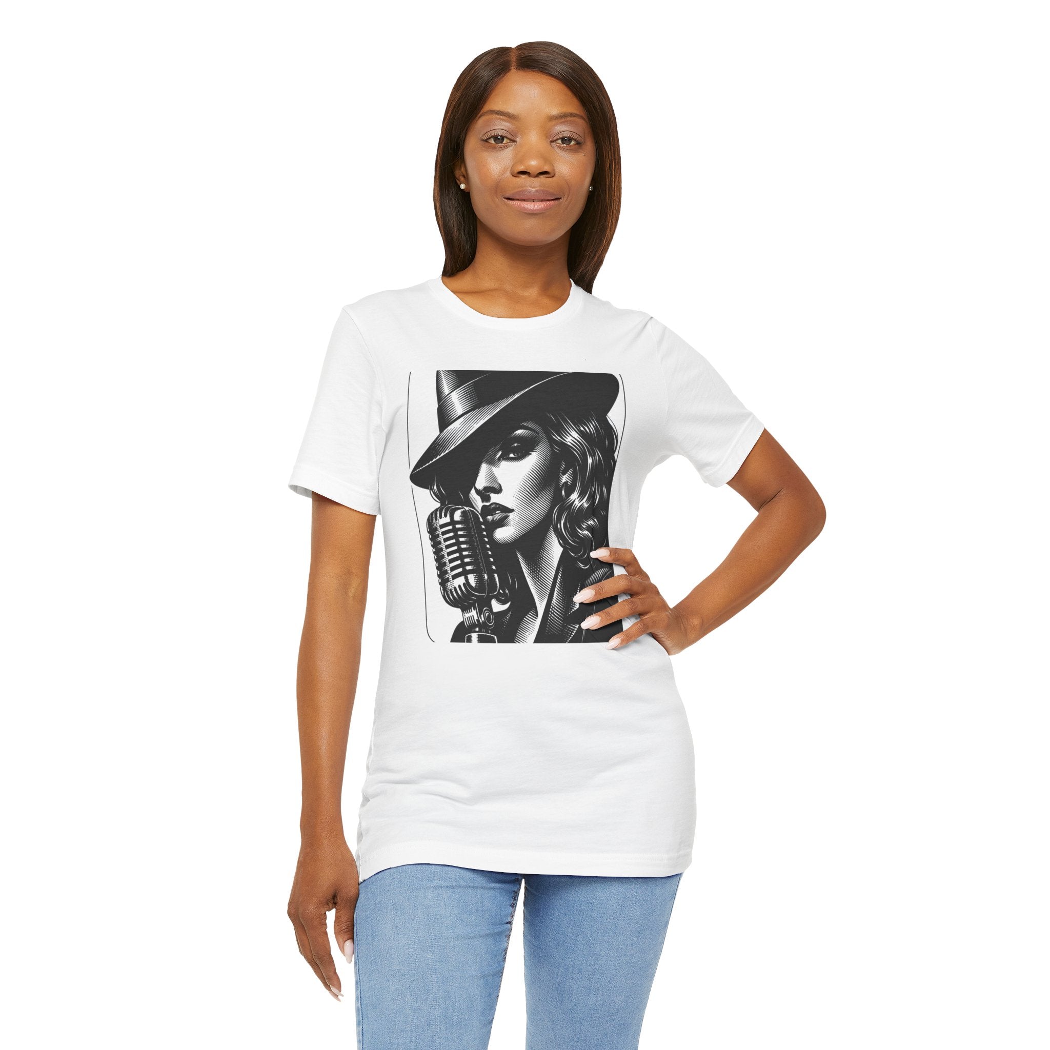 Vintage Jazz Singer T‑Shirt — Retro Microphone Noir Tee