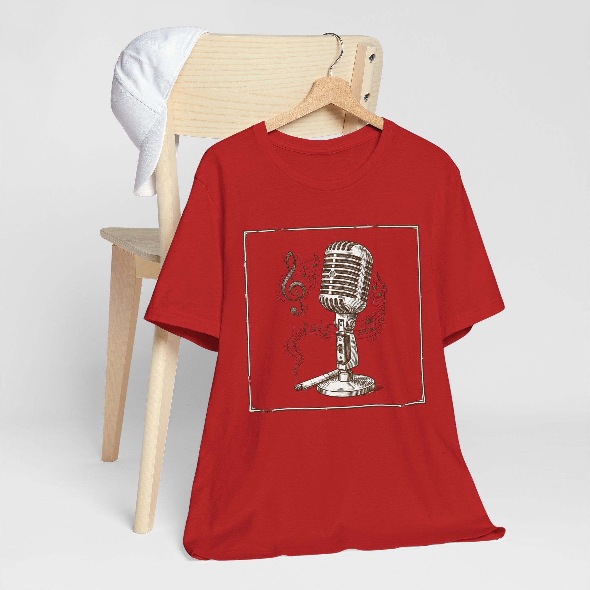 Vintage Microphone Music T‑Shirt – Retro Mic & Treble Clef Graphic Tee
