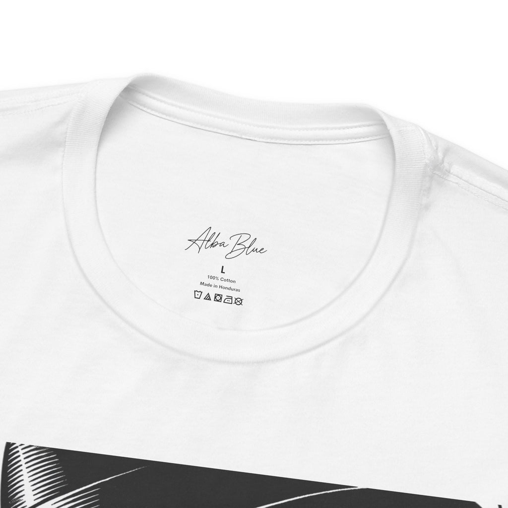 Vintage Jazz Singer T‑Shirt — Retro Microphone Noir Tee