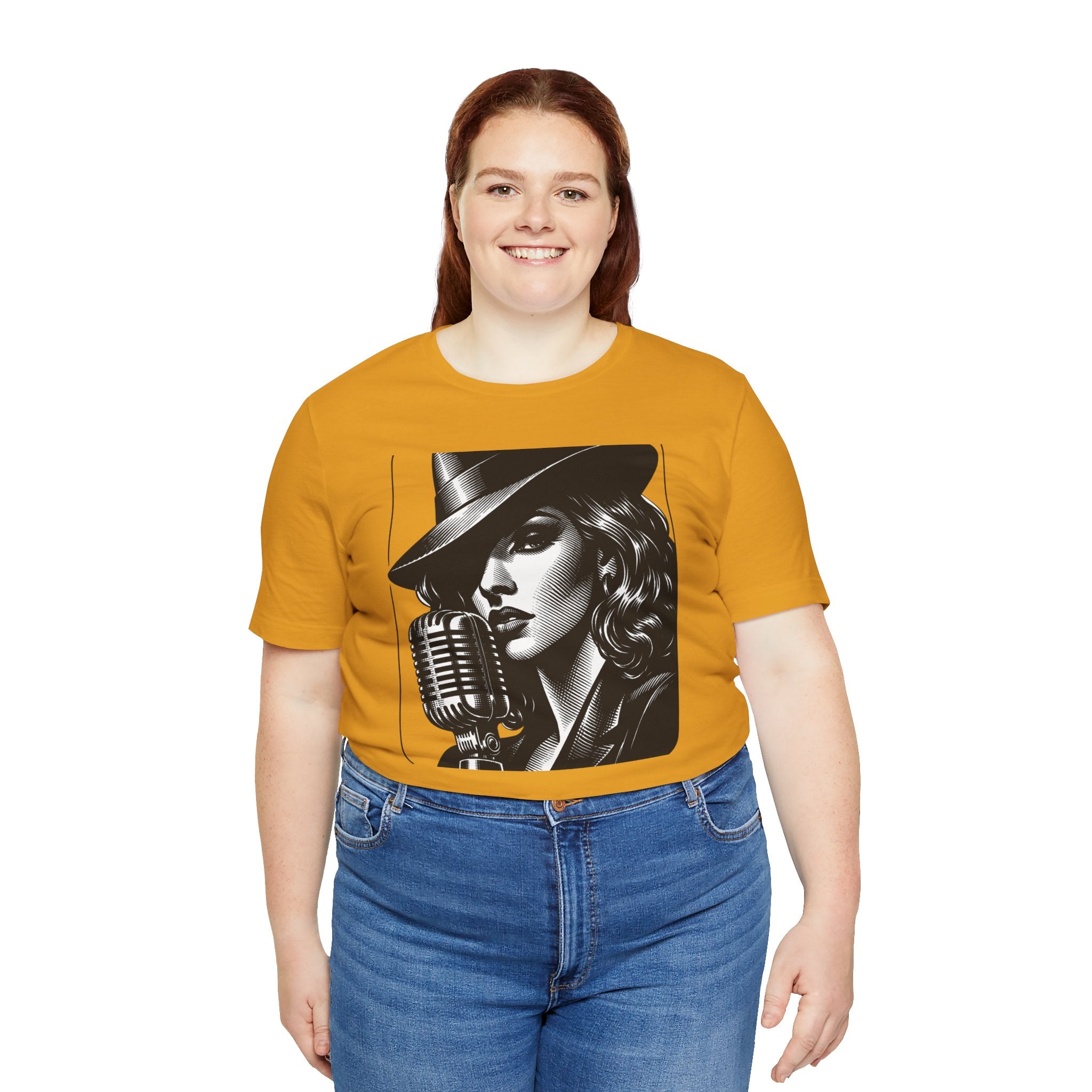 Vintage Jazz Singer T‑Shirt — Retro Microphone Noir Tee