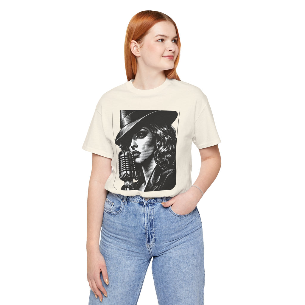 Vintage Jazz Singer T‑Shirt — Retro Microphone Noir Tee