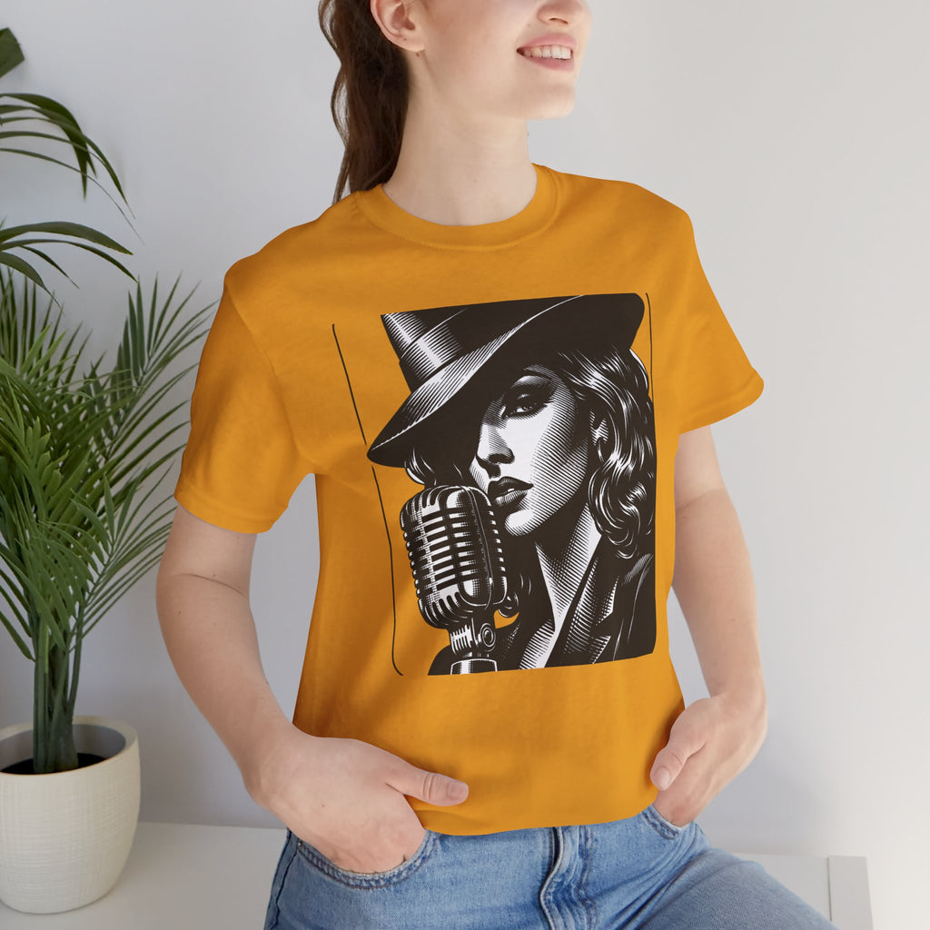 Vintage Jazz Singer T‑Shirt — Retro Microphone Noir Tee