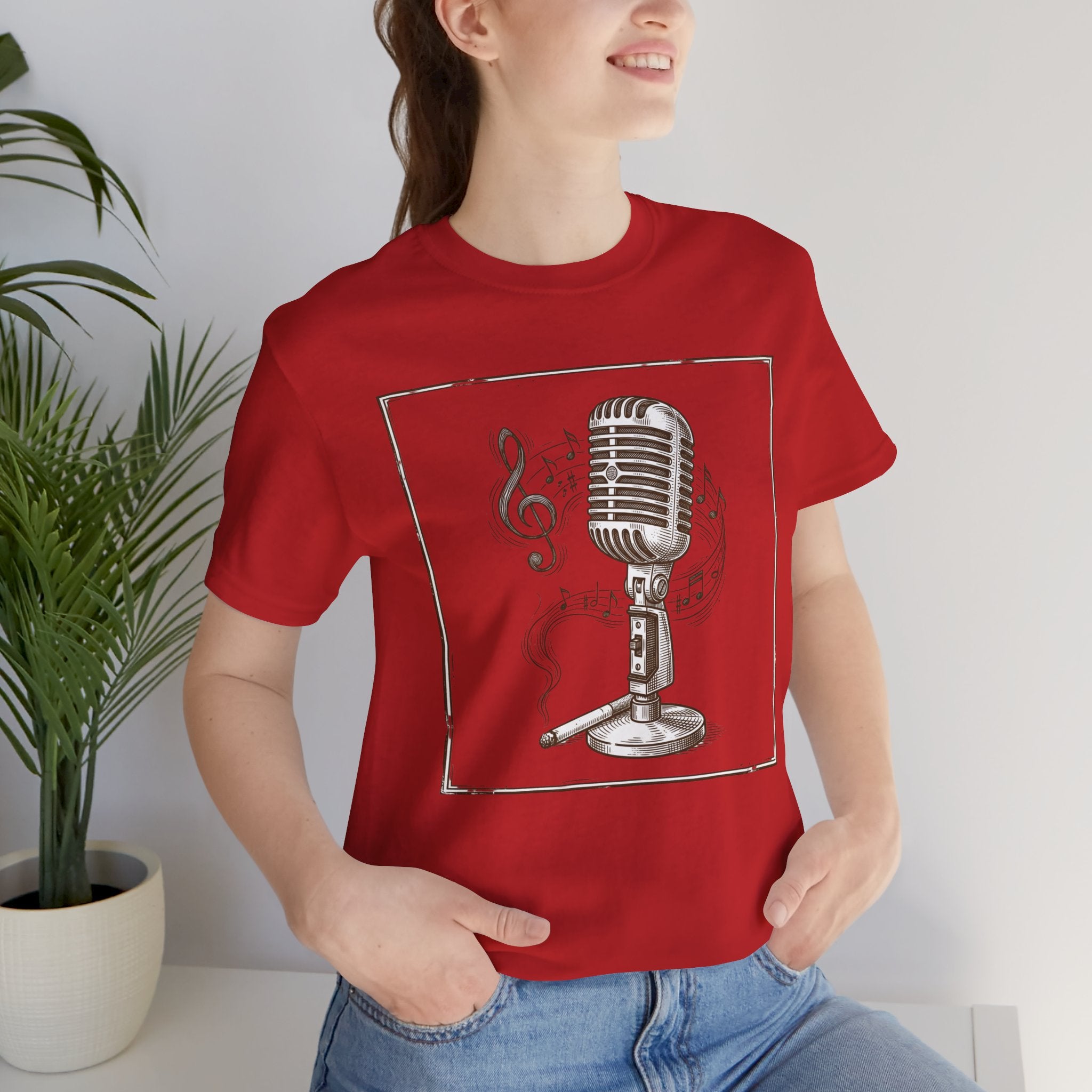 Vintage Microphone Music T‑Shirt – Retro Mic & Treble Clef Graphic Tee