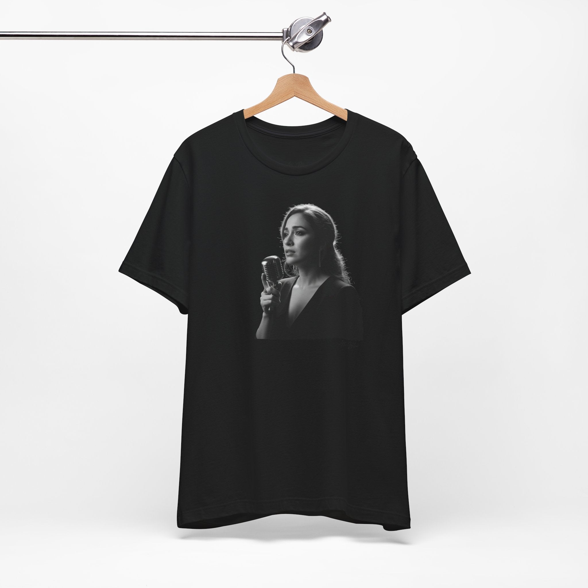 Alba Blue with Vintage Microphone Portrait T‑Shirt - Retro Singer Black & White Photo Tee