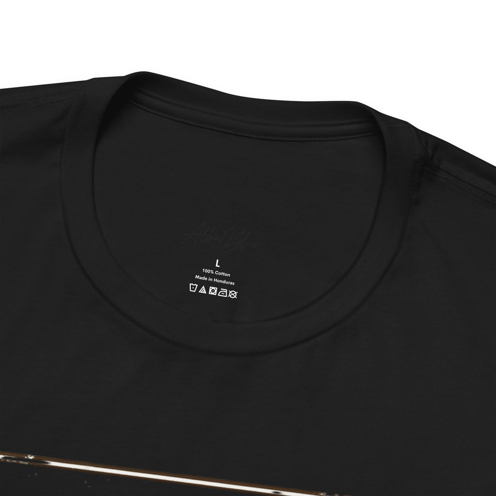 Vintage Microphone Music T‑Shirt – Retro Mic & Treble Clef Graphic Tee