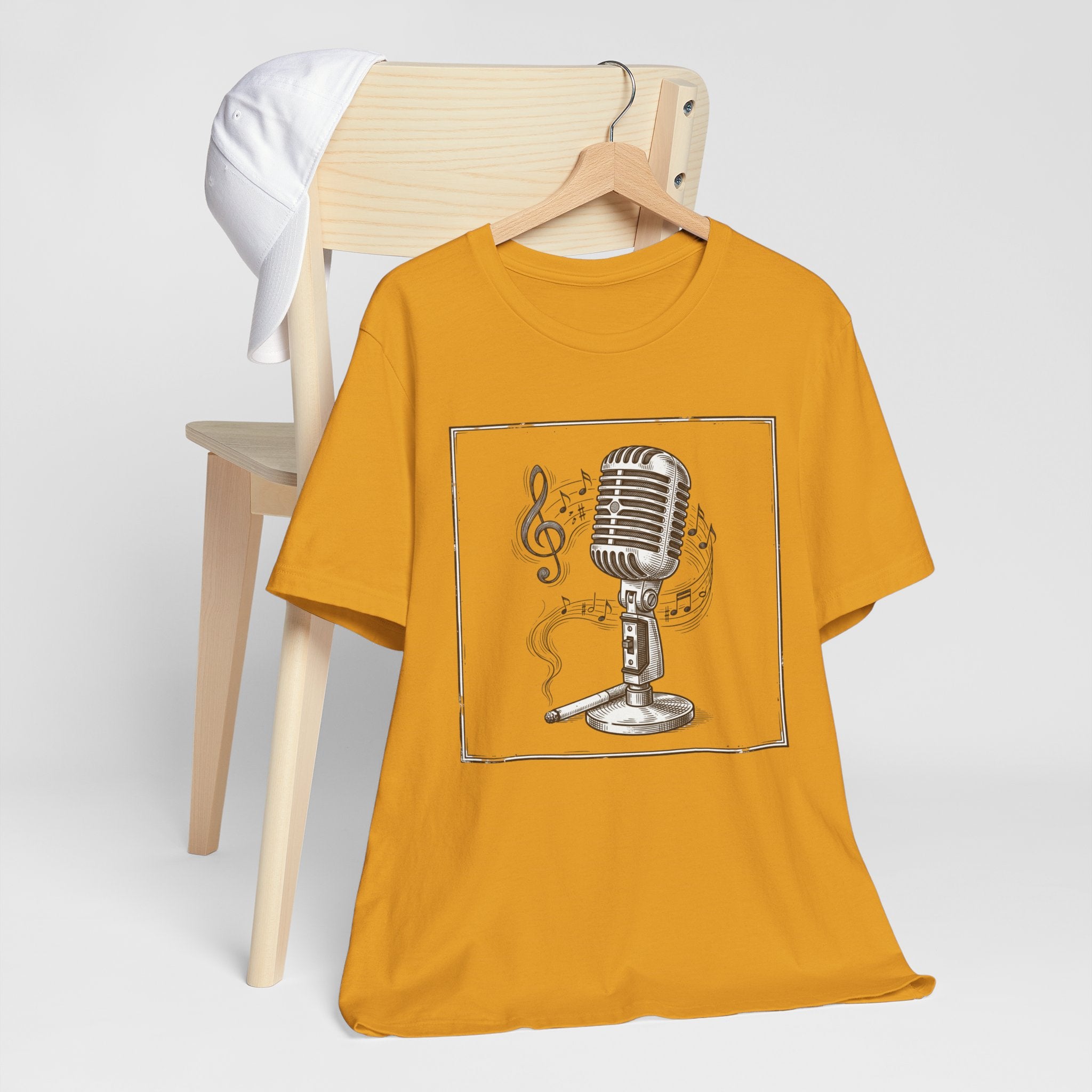 Vintage Microphone Music T‑Shirt – Retro Mic & Treble Clef Graphic Tee